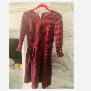 Red 3/4th sleeve pleated dress